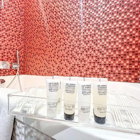Western Nouvel Orleans Montparnasse Hotel 4*