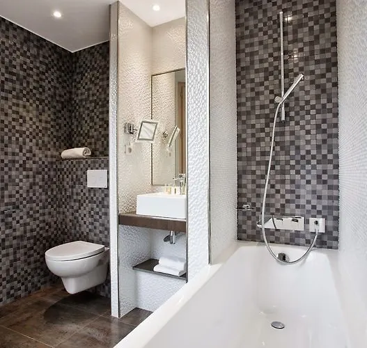 ベスト ウエスタン ヌーヴル オルレアンズ モンパルナス ホテル