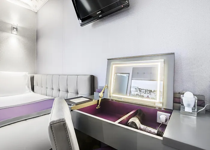 ホテル ベスト ウエスタン ヌーヴル オルレアンズ モンパルナス