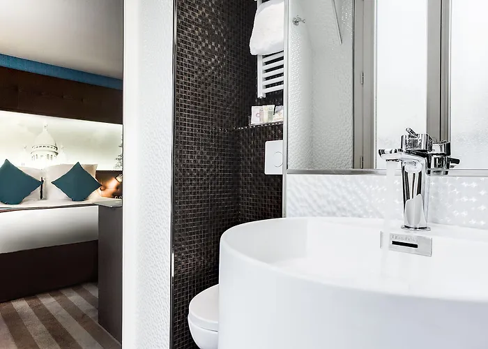 ベスト ウエスタン ヌーヴル オルレアンズ モンパルナス